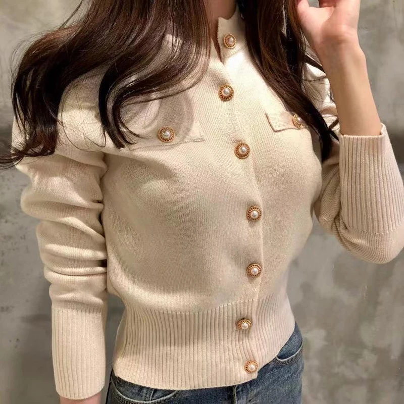 Cream Buttoned Knit Cardigan