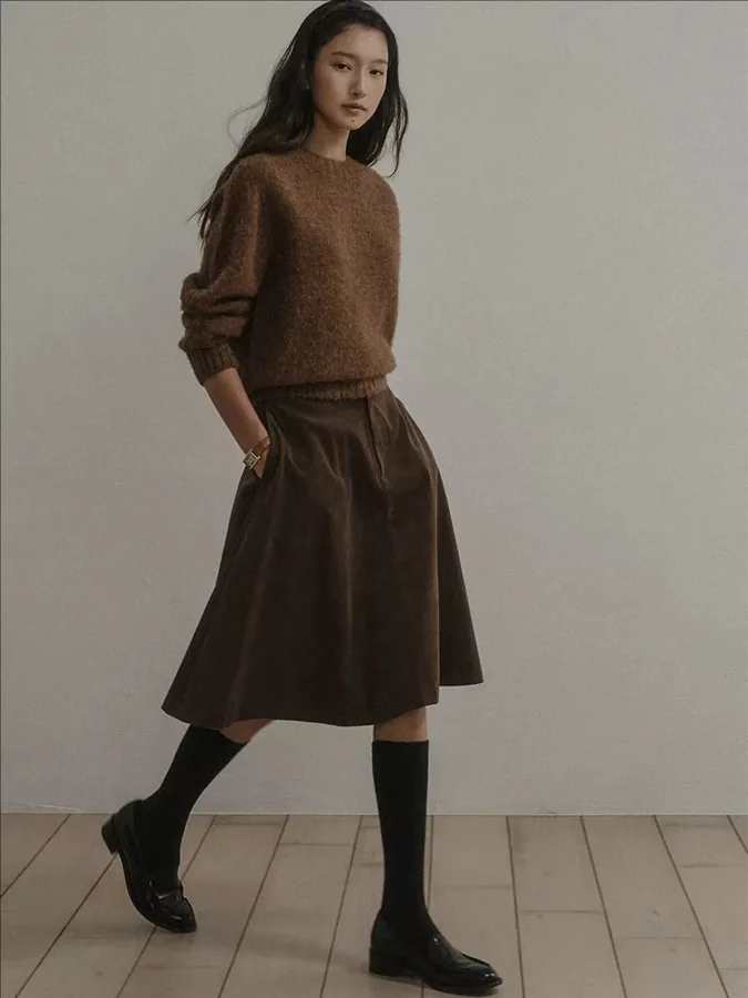 [FW26-187] Retro Corduroy A-Line Skirt High Waist Slim Fit Full Circle