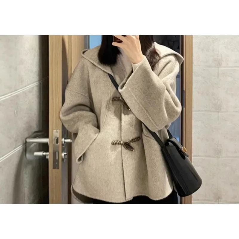 [FW26-220] Short Double-Sided Cashmere Woolen Coat Coat With Horn Buckle